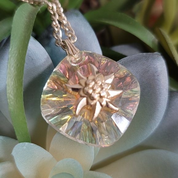 VINTAGE aurora crystal Germany sun necklace rare - Picture 4 of 15